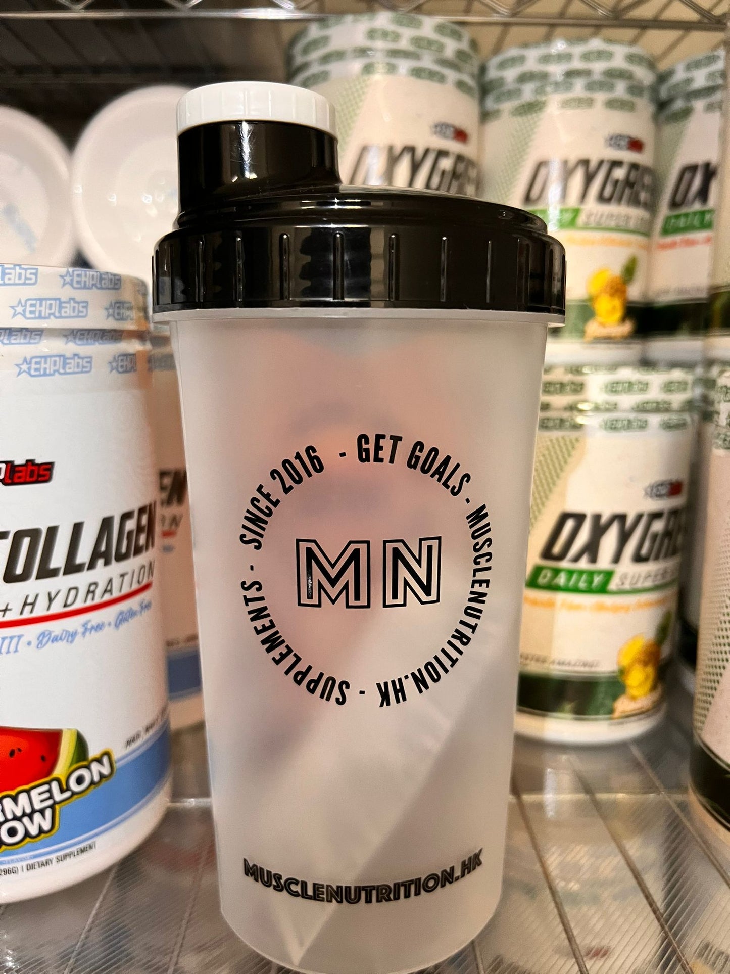 MNHK SHAKER